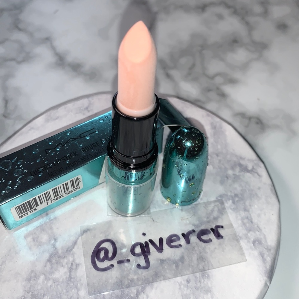 SIREN SONG ALLURING AQUATIC Lustre Lipstick MAC